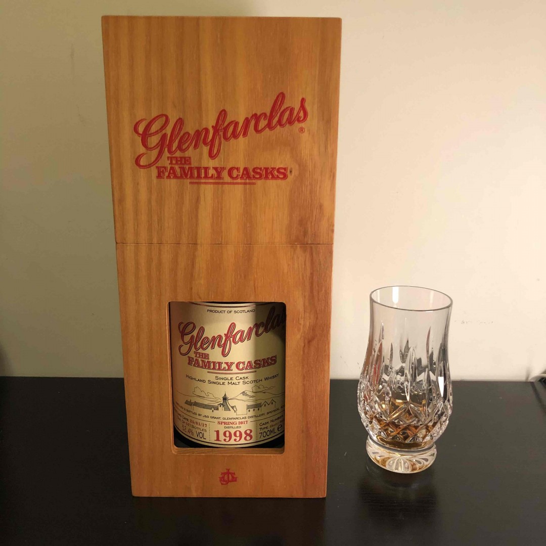 又到了品酒时间<img src='https://sdata.whiskyworm.com/xcxpics/emoji_85.png' class='emoji' />