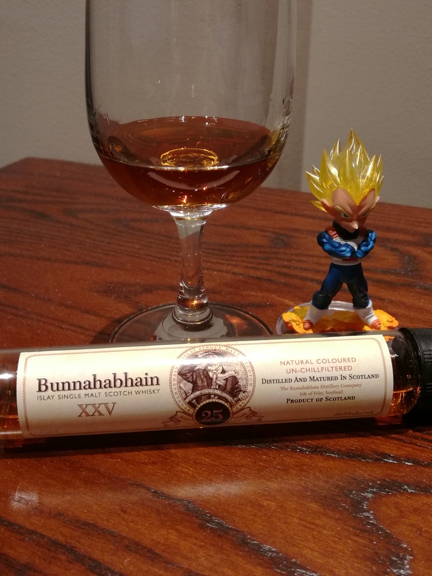 布纳哈本25酒评