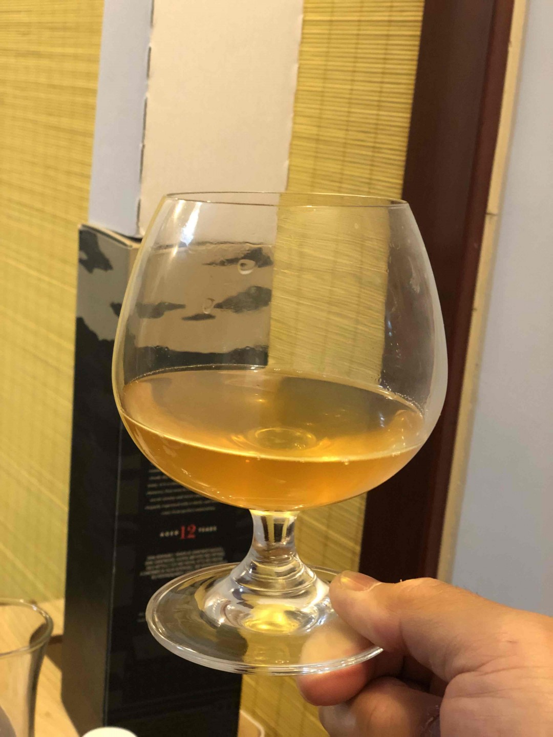 卡尔里拉12，性价比很高的酒。