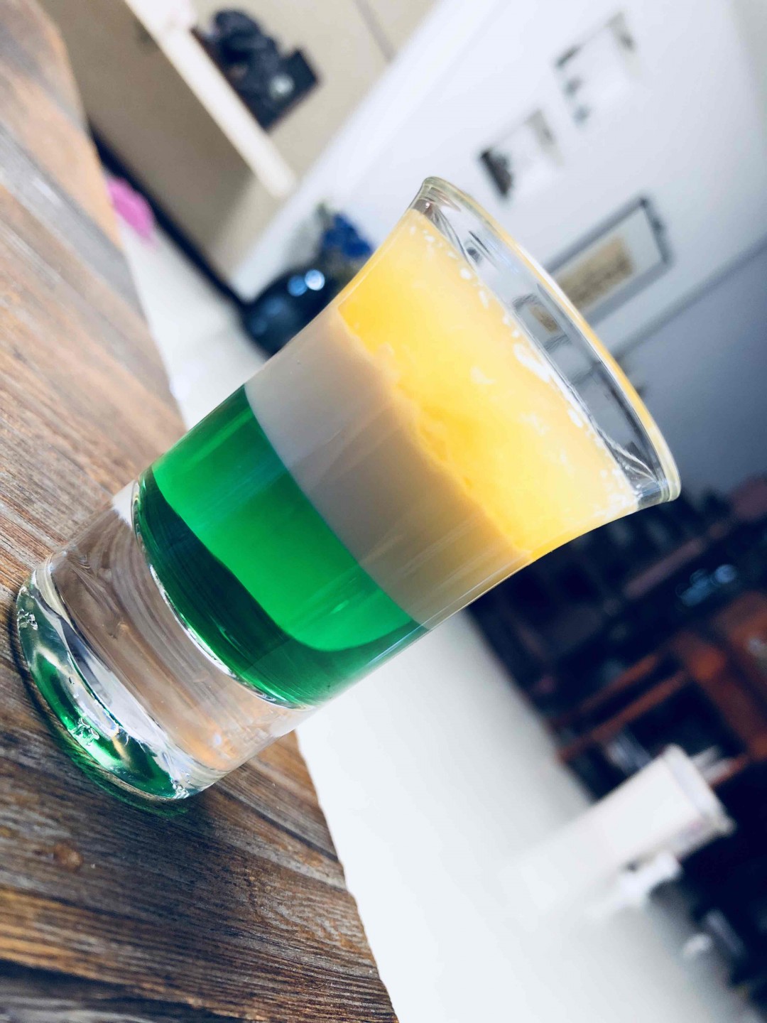 酒或许只有这样才能喝完吧