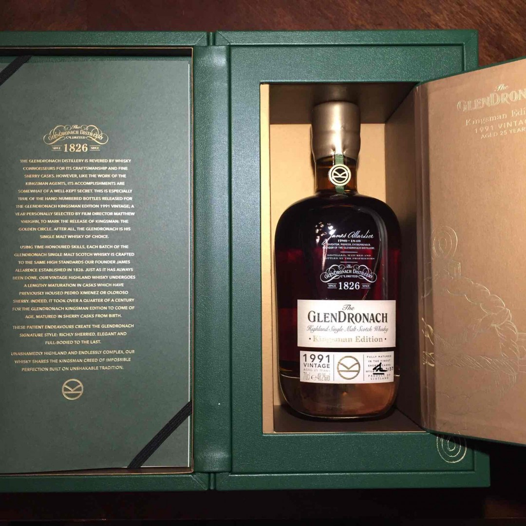 生日终于收到了，期待第三部<img src='https://sdata.whiskyworm.com/xcxpics/emoji_14.png' class='emoji' />