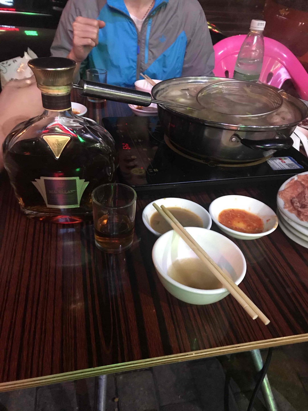 吃火锅配威士忌最正