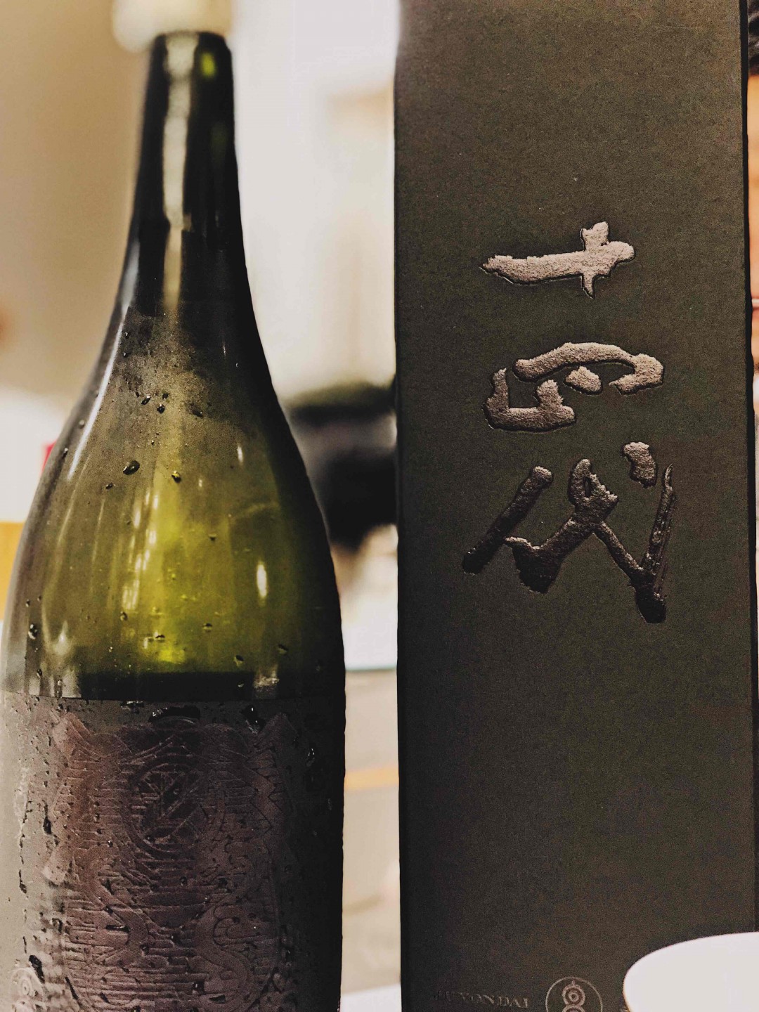 昨晚又喝趴了～