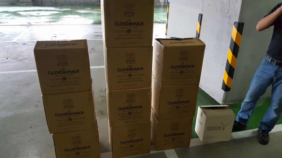 收藏入庫，，，家裡放不下～便宜的只能寄庫了😅😅😅