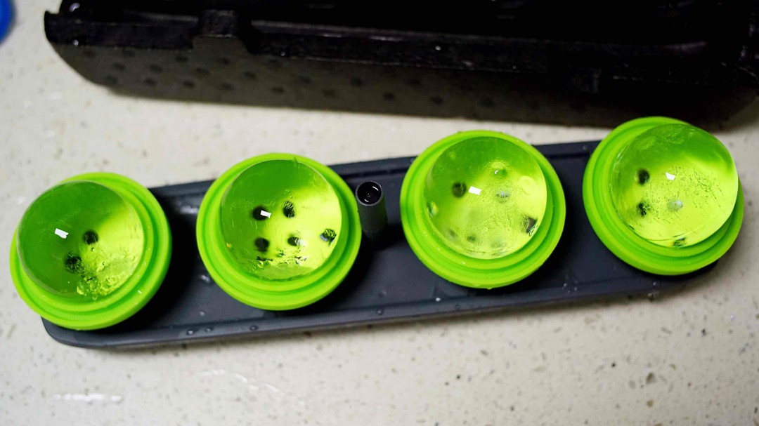 从此家里也有晶莹剔透的冰球用了<img src='https://sdata.whiskyworm.com/xcxpics/emoji_14.png' class='emoji' />