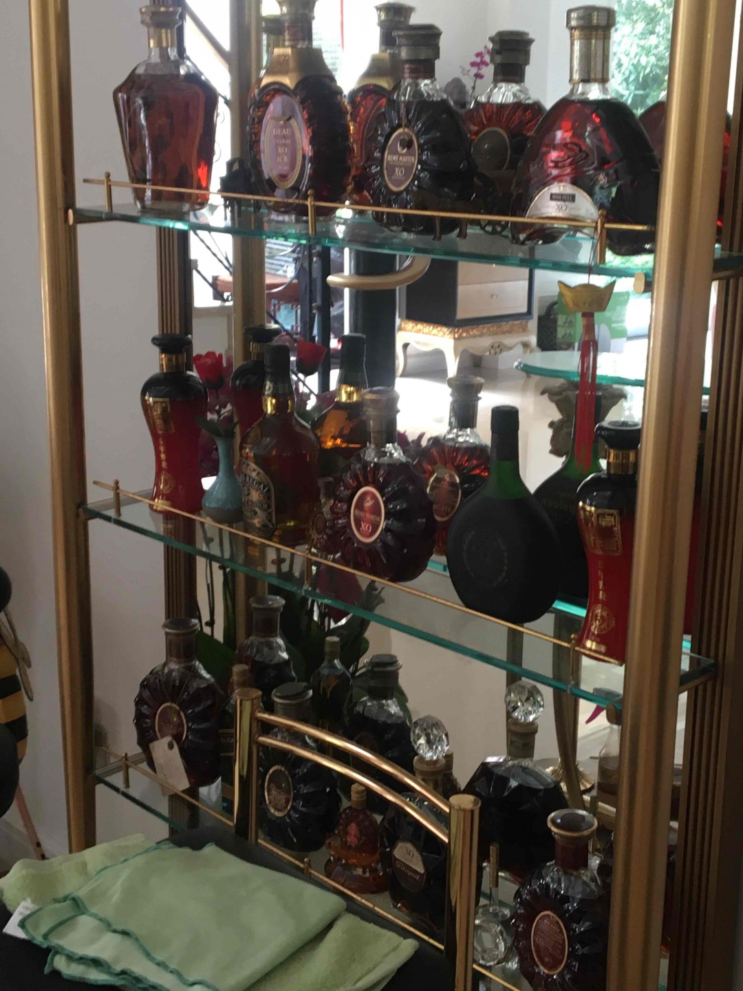 朋友的酒柜