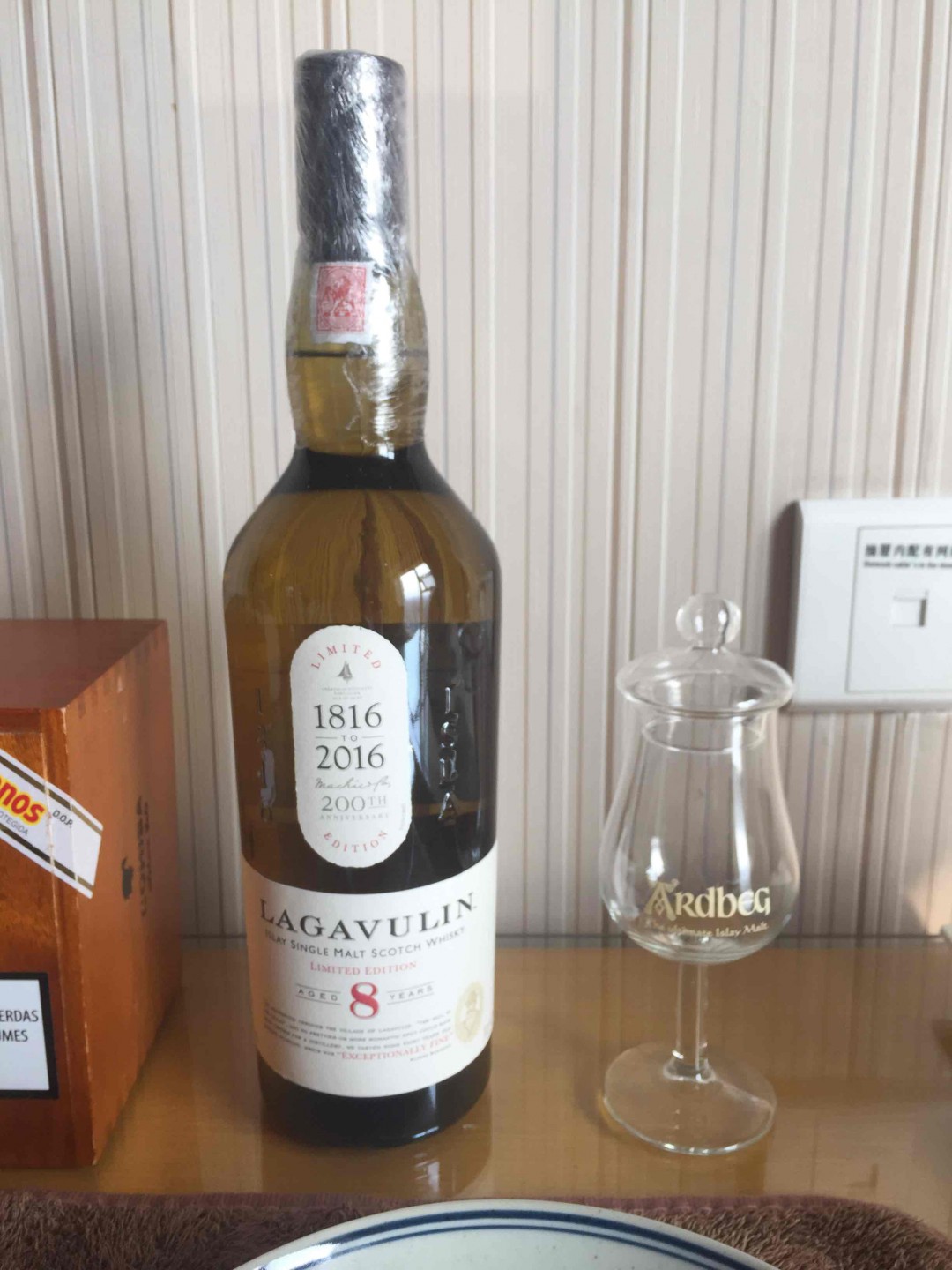 出差～也離不開，茶，酒，茄<img src='https://sdata.whiskyworm.com/xcxpics/emoji_5.png' class='emoji' /><img src='https://sdata.whiskyworm.com/xcxpics/emoji_5.png' class='emoji' /><img src='https://sdata.whiskyworm.com/xcxpics/emoji_5.png' class='emoji' />