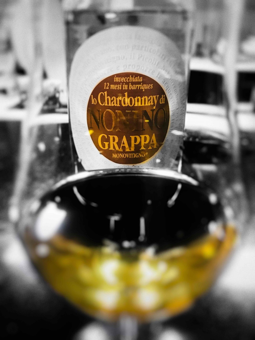 霞多丽GRAPPA，入口的感觉真的好奇怪，难以形容…