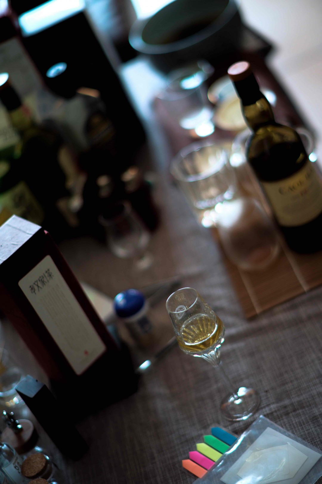 没有雨纷纷，不见断魂人，只有杏花村