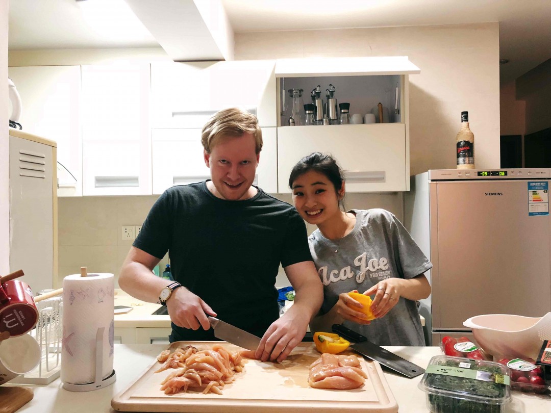 小闺蜜来探班~继续喝喝喝