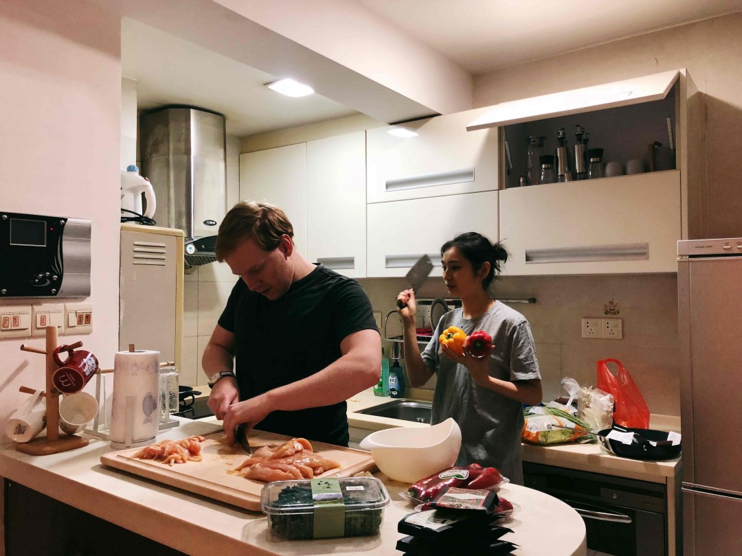 小闺蜜来探班~继续喝喝喝