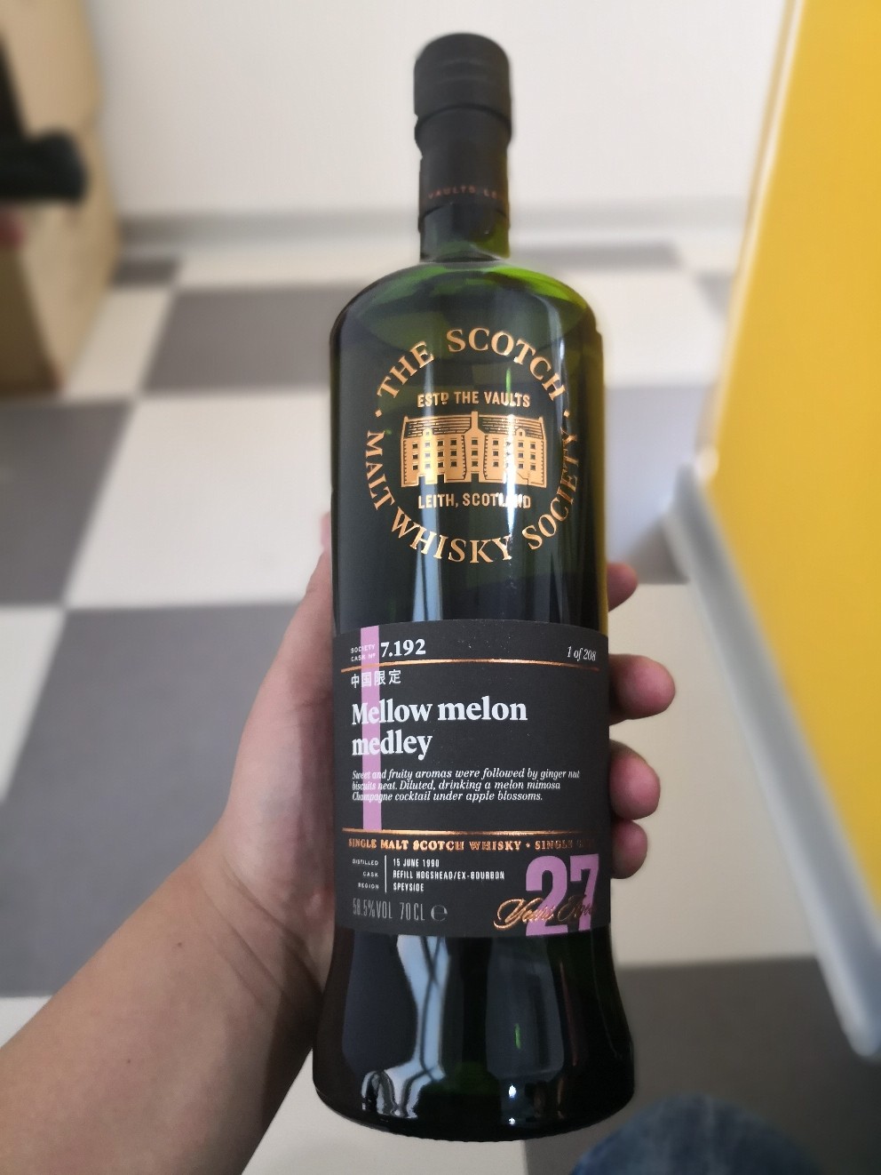 出差华为发布会回来，小酒到了，好喝开大瓶，不好喝就让大瓶在瓶子里多待几年，好好反省，为啥不好喝呢？想通了在开，哈哈