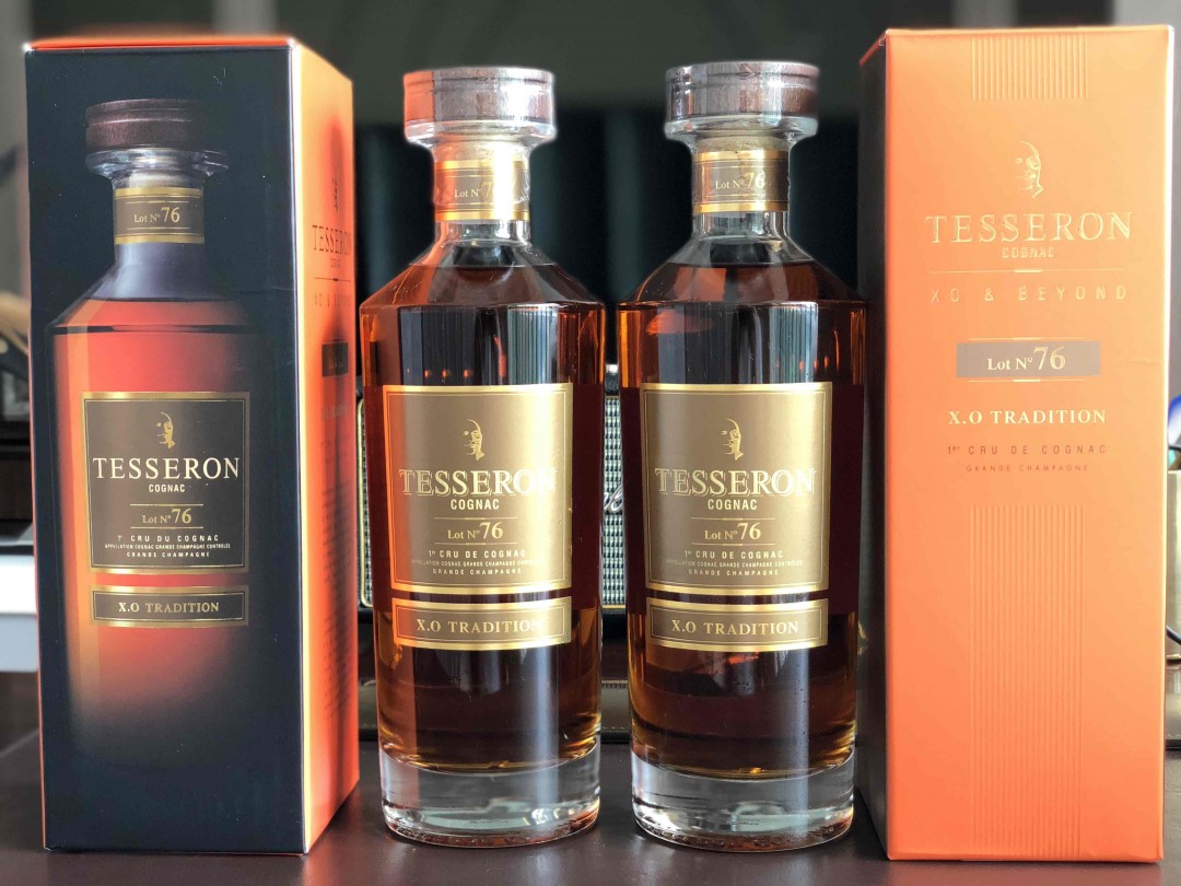 太师龙水晶瓶系列