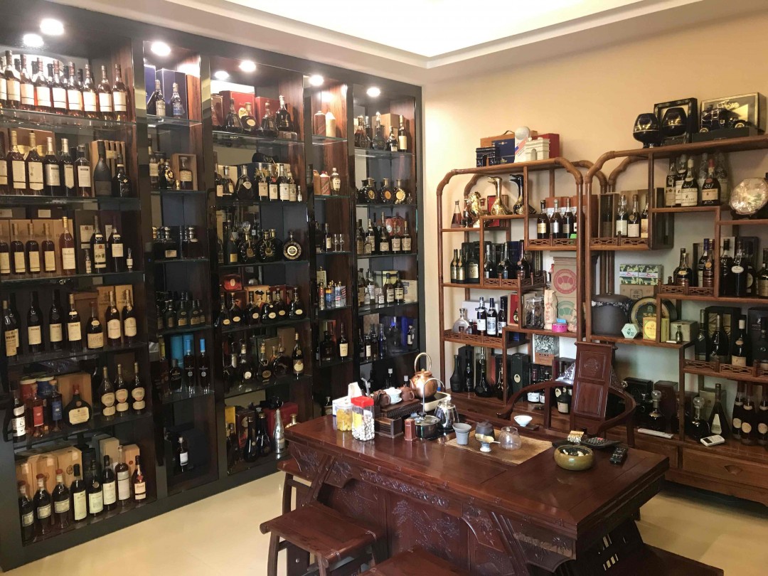 小弟私人酒窖
