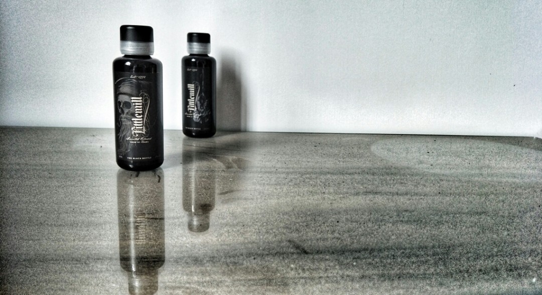 无论是瓶子的手感，质量，还是酒标的设计，酒的品质都是佳品！若不是能力有限，必须把6款买下的！谢谢F大神的艺术品，么么哒