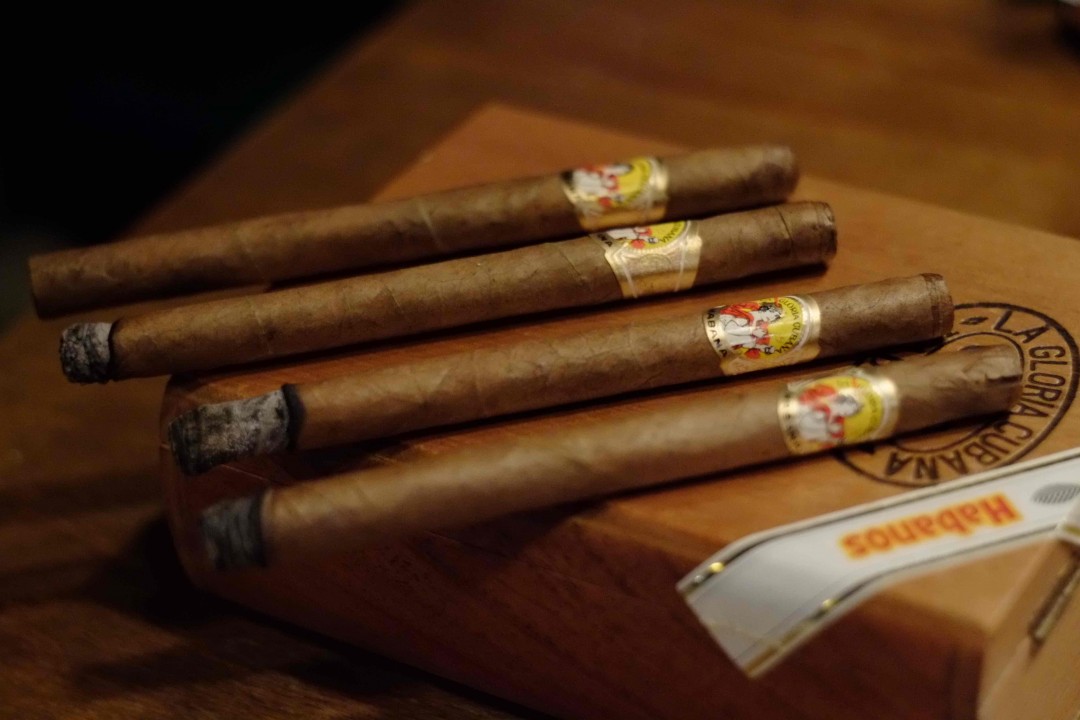 爽了，来论一下吧<img src='https://sdata.whiskyworm.com/xcxpics/emoji_13.png' class='emoji' />