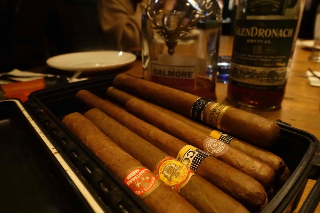 爽了，来论一下吧<img src='https://sdata.whiskyworm.com/xcxpics/emoji_13.png' class='emoji' />