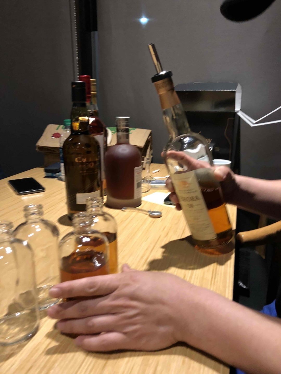 38节快乐<img src='https://sdata.whiskyworm.com/xcxpics/emoji_96.png' class='emoji' /><img src='https://sdata.whiskyworm.com/xcxpics/emoji_96.png' class='emoji' />