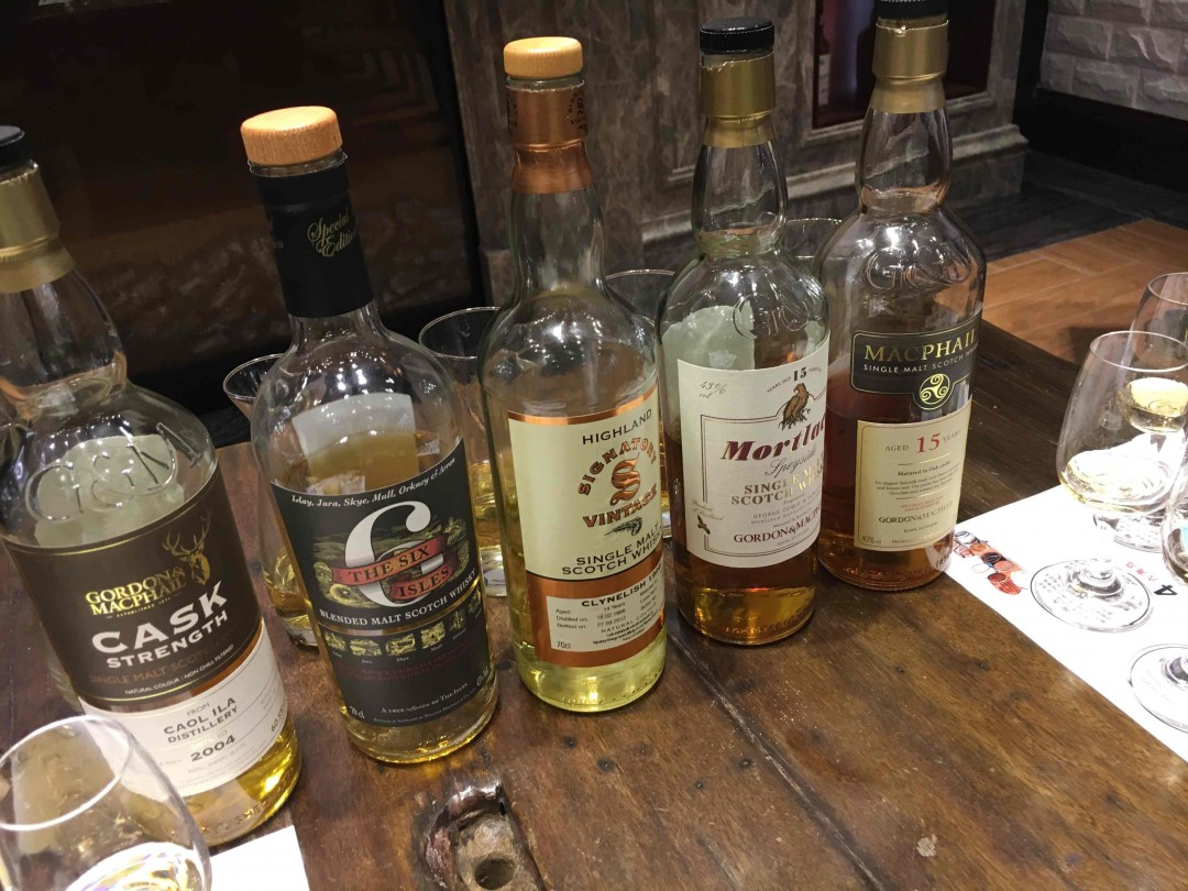 ib专场<img src='https://sdata.whiskyworm.com/xcxpics/emoji_3.png' class='emoji' />