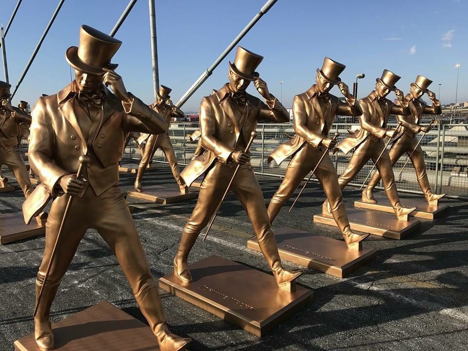 尊尼齊過橋🚶🏻‍♂️🚶🏻‍♂️🚶🏻‍♂️