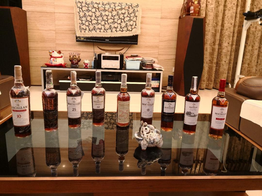 无焦糖色纯雪梨桶的麦卡伦威士忌颜色深浅之PK