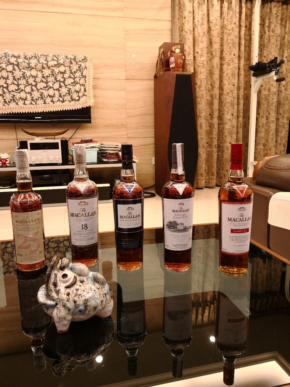 无焦糖色纯雪梨桶的麦卡伦威士忌颜色深浅之PK