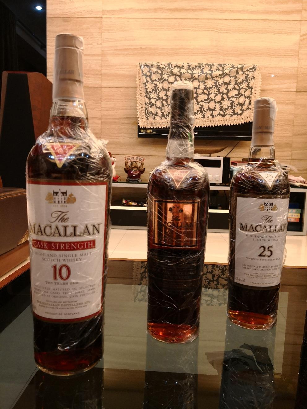 无焦糖色纯雪梨桶的麦卡伦威士忌颜色深浅之PK