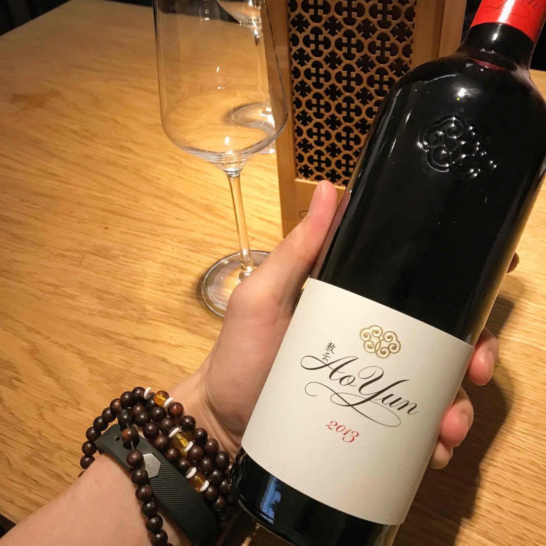 日日夜夜威士忌也受不了…偶尔喝喝别的跟大家分享下…