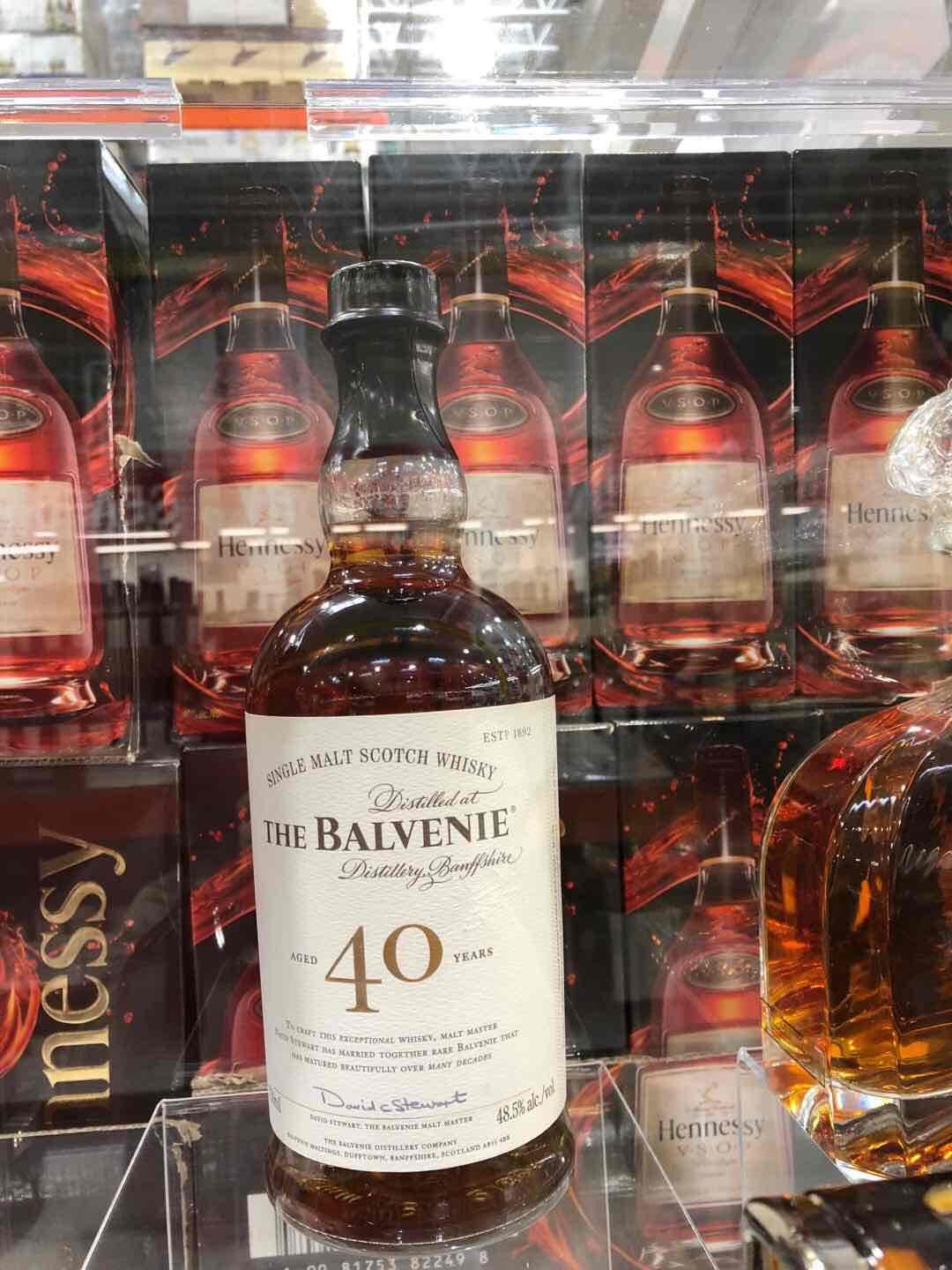 转战美利坚，谁说这里酒便宜<img src='https://sdata.whiskyworm.com/xcxpics/emoji_2.png' class='emoji' /><img src='https://sdata.whiskyworm.com/xcxpics/emoji_2.png' class='emoji' />