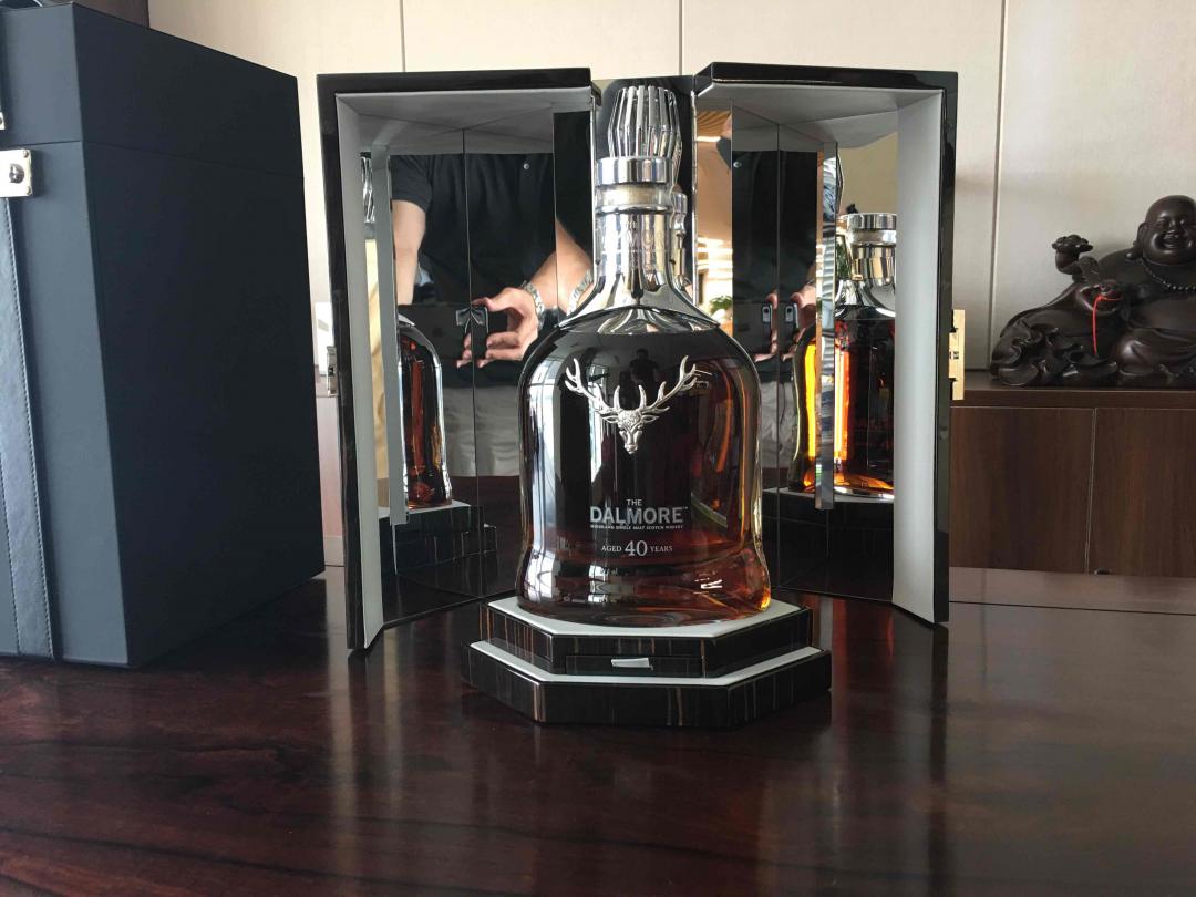 无题，默默地看着你……