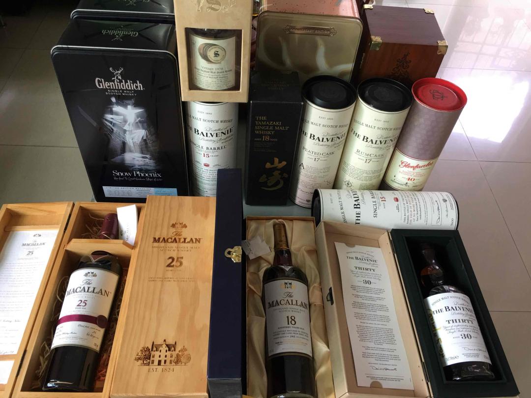 今天有空分享一下收藏的 whisky🙂🥃🥃