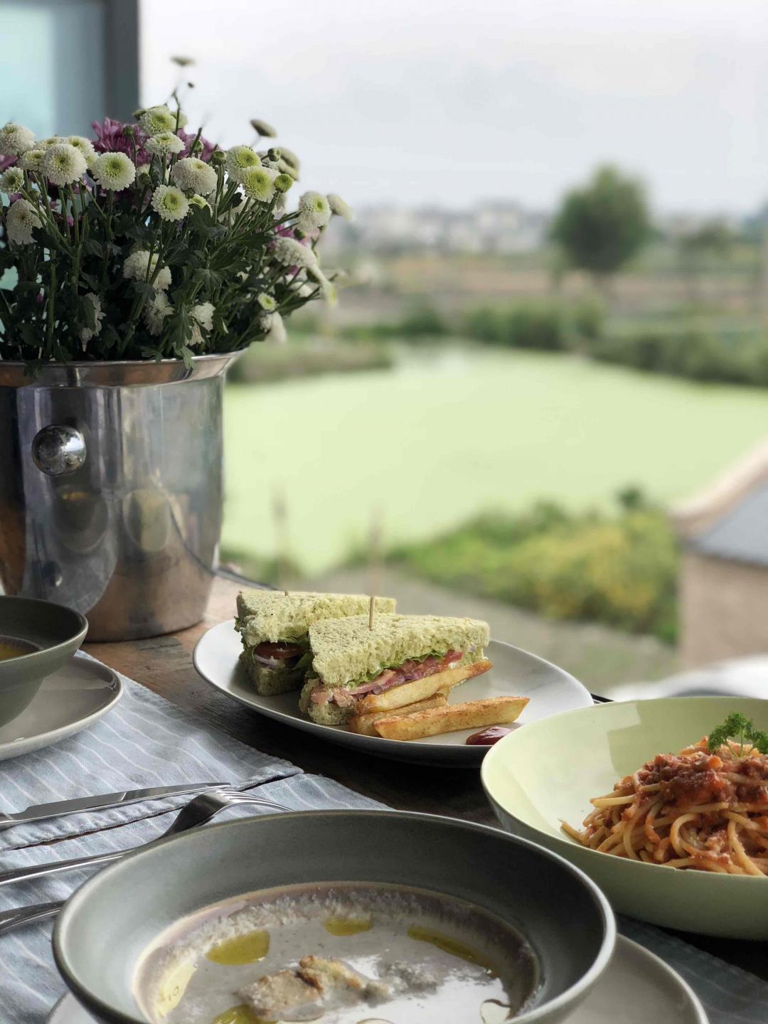 愿生活，每天都是度假…