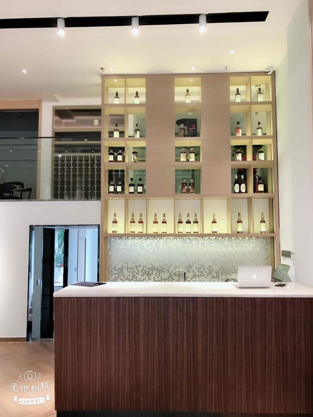 深圳市左巷右巷威士忌酒庄