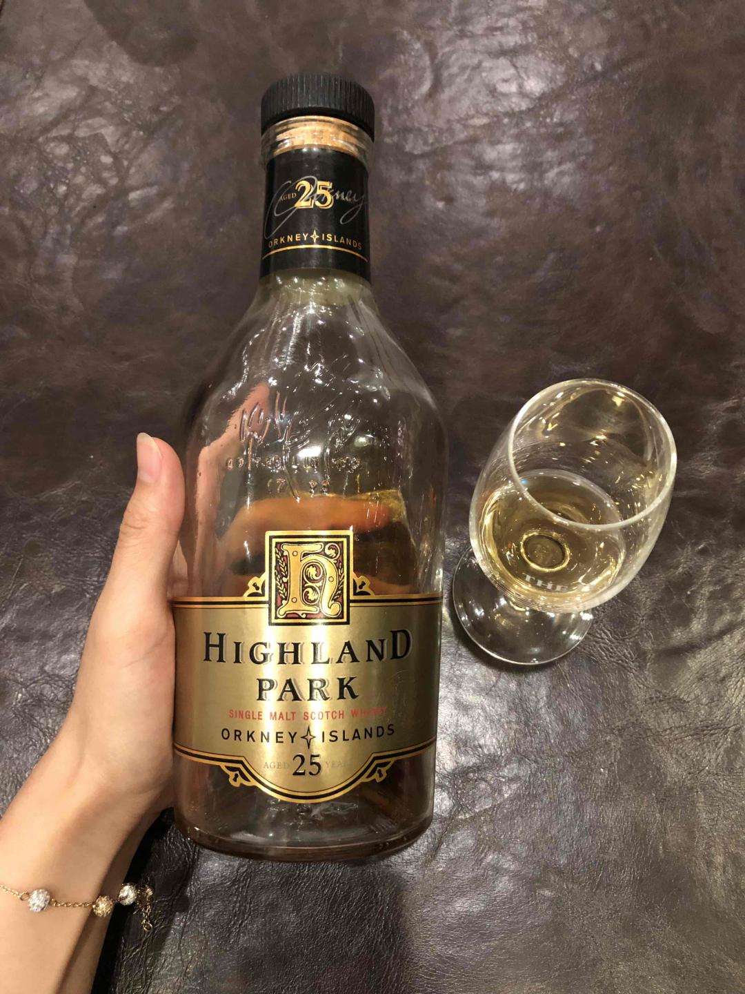 恭喜这位金主～开了第一版，味道还是极好的<img src='https://sdata.whiskyworm.com/xcxpics/emoji_21.png' class='emoji' />