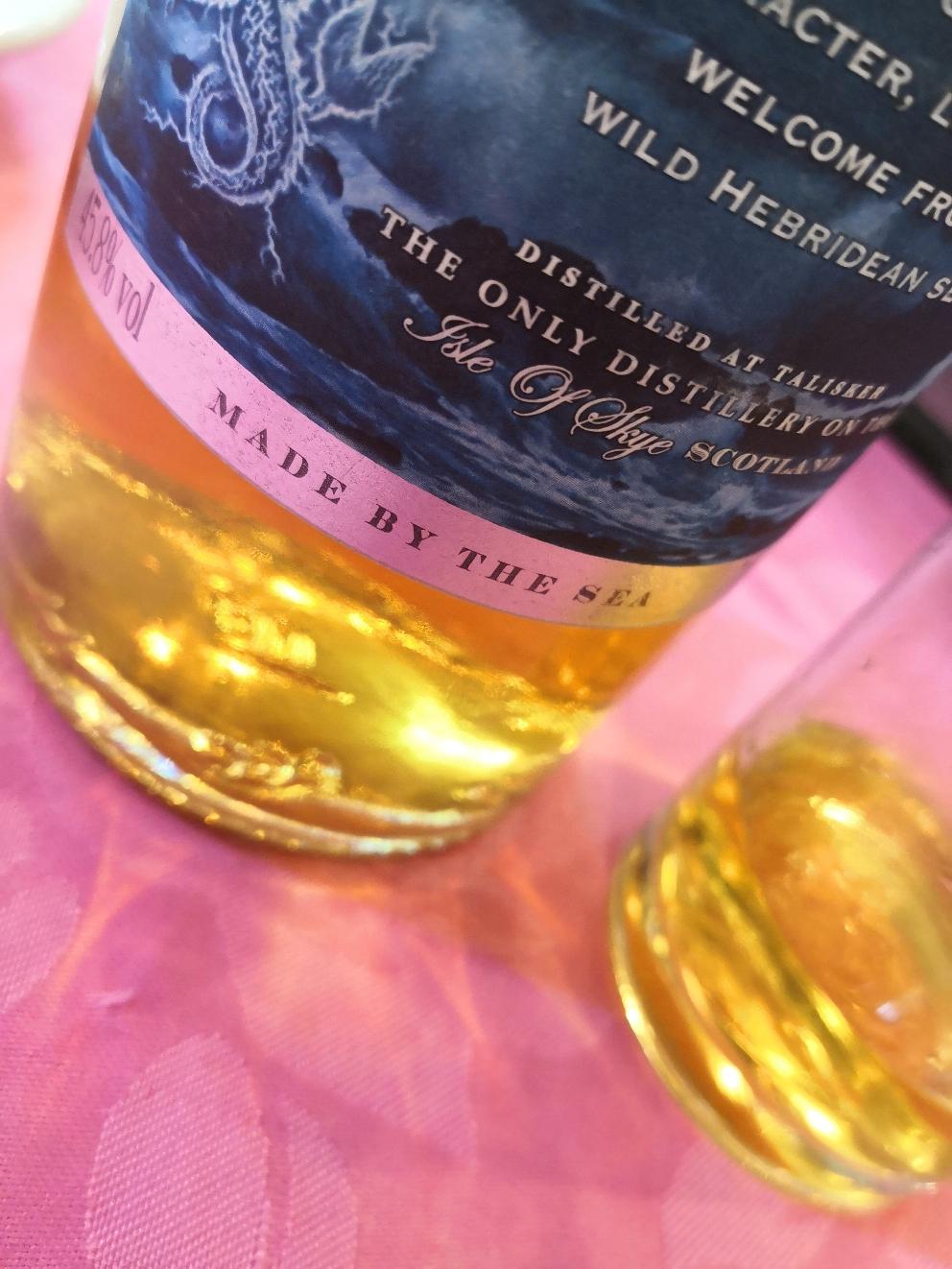 凑合着解决吧。这酒太温柔