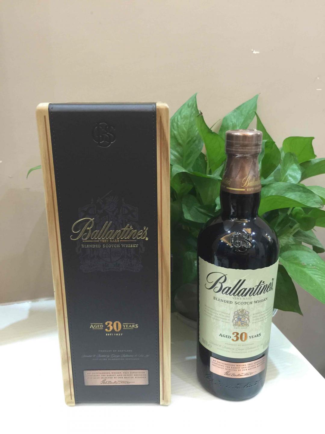 刚到，百䍅坛30年限量版！