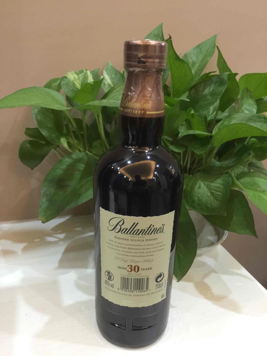 刚到，百䍅坛30年限量版！