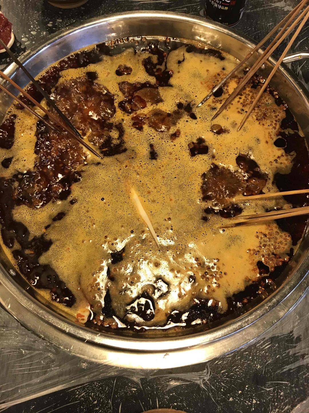 各位酒友，重庆有啥🥃酒吧？连吃3天火锅也是够了