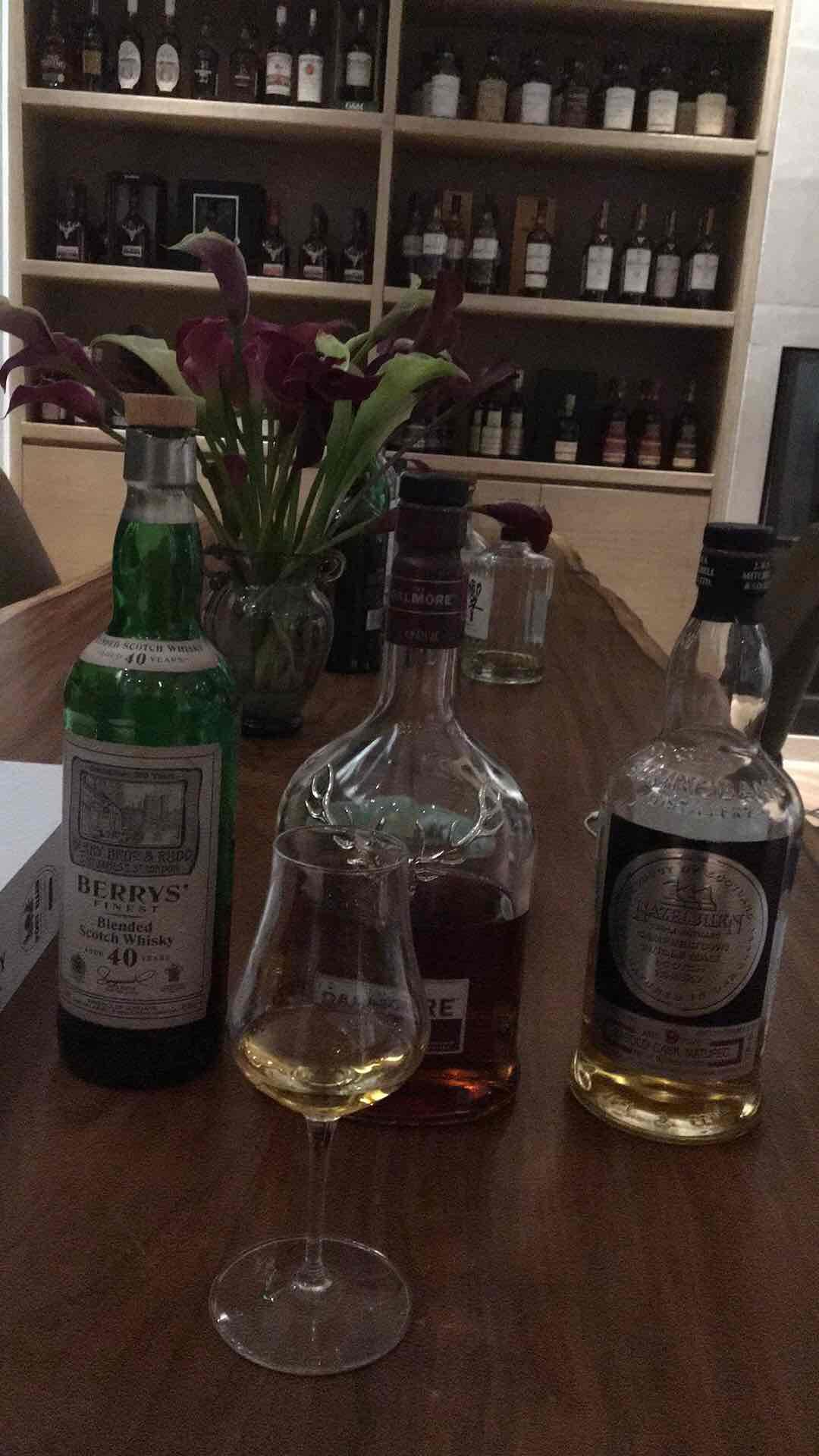 越喝越清醒 又是一个不眠夜