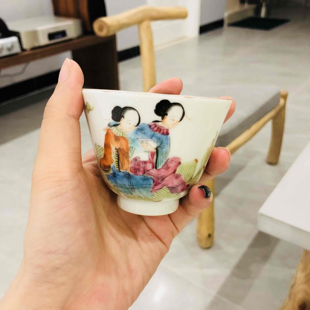 最愛的喝手沖咖啡的方式就是配一杯威士忌