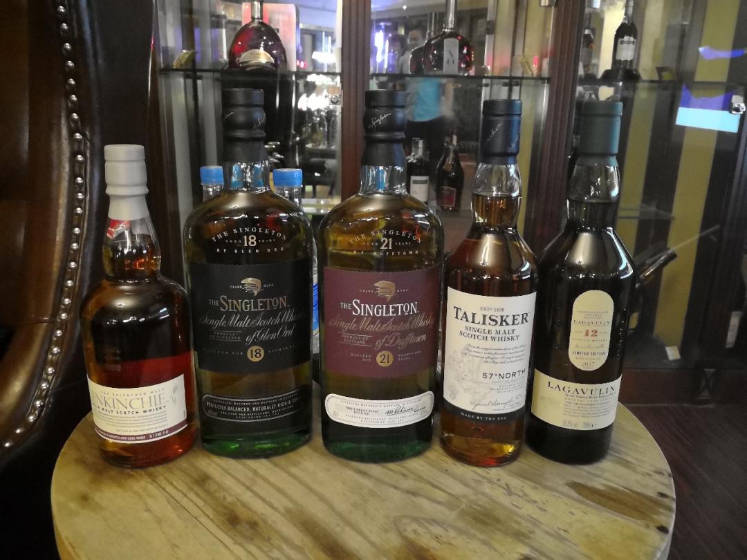 在东莞柏成吧，帝吉亚欧品鉴会