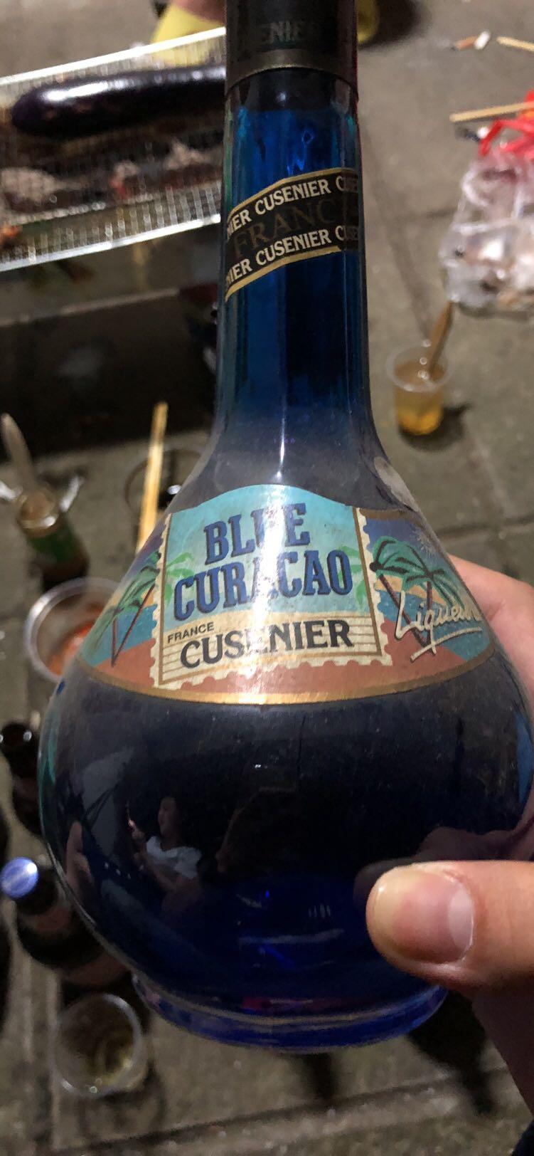 有谁知道这瓶是啥酒？求告知。