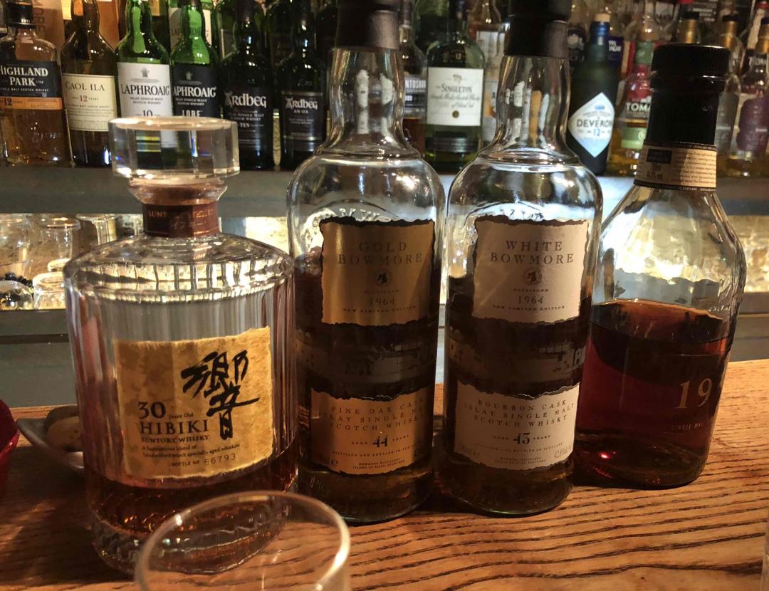 好可惜没喝到黑波摩，用HP1958补吧<img src='https://sdata.whiskyworm.com/xcxpics/emoji_13.png' class='emoji' />