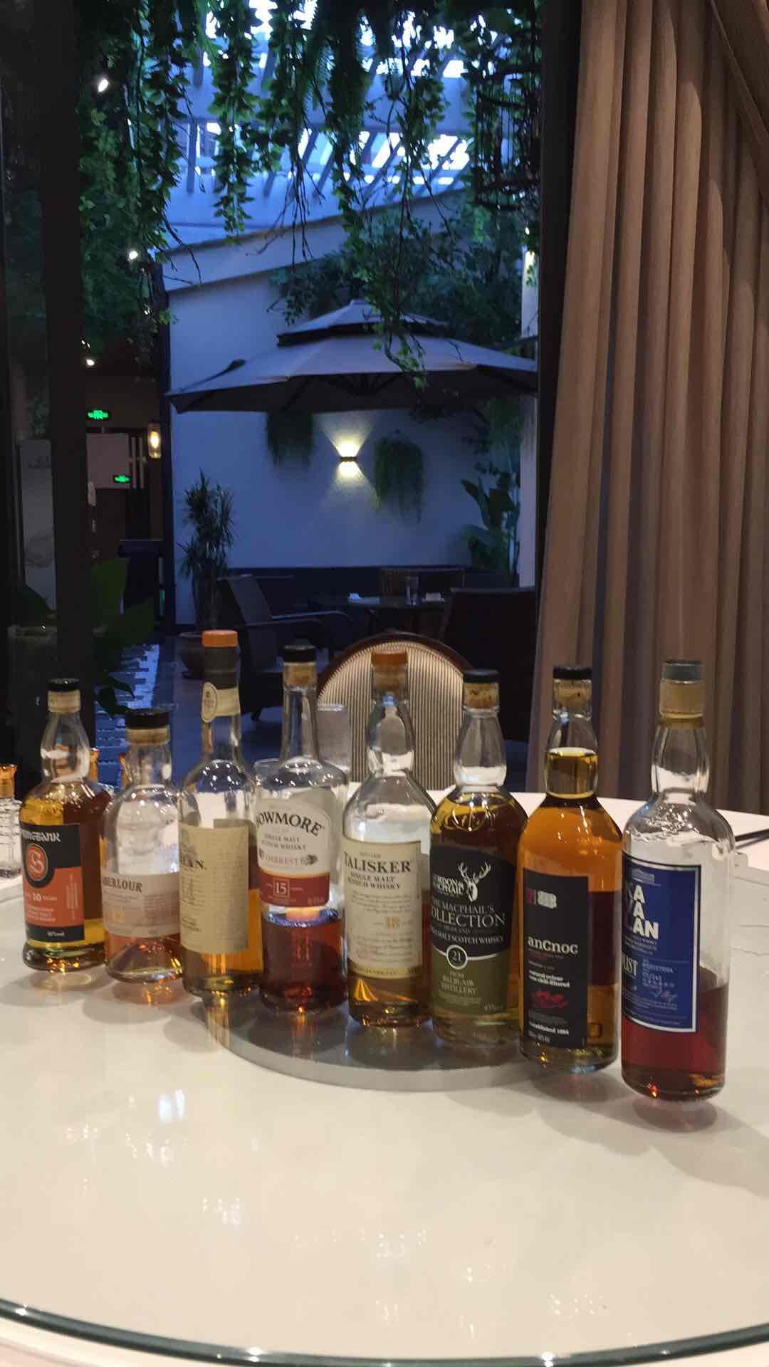 五个男人9支酒菜鸡互戳