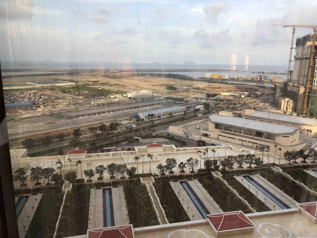 请问大神们知道澳门哪里有好的威士忌吧吗？价格公道，又有好酒可以喝的那种。赢了点小钱，准备晚上出去浪一下。