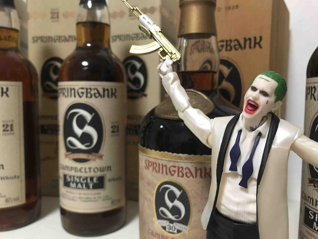 你为什么买这么多酒？