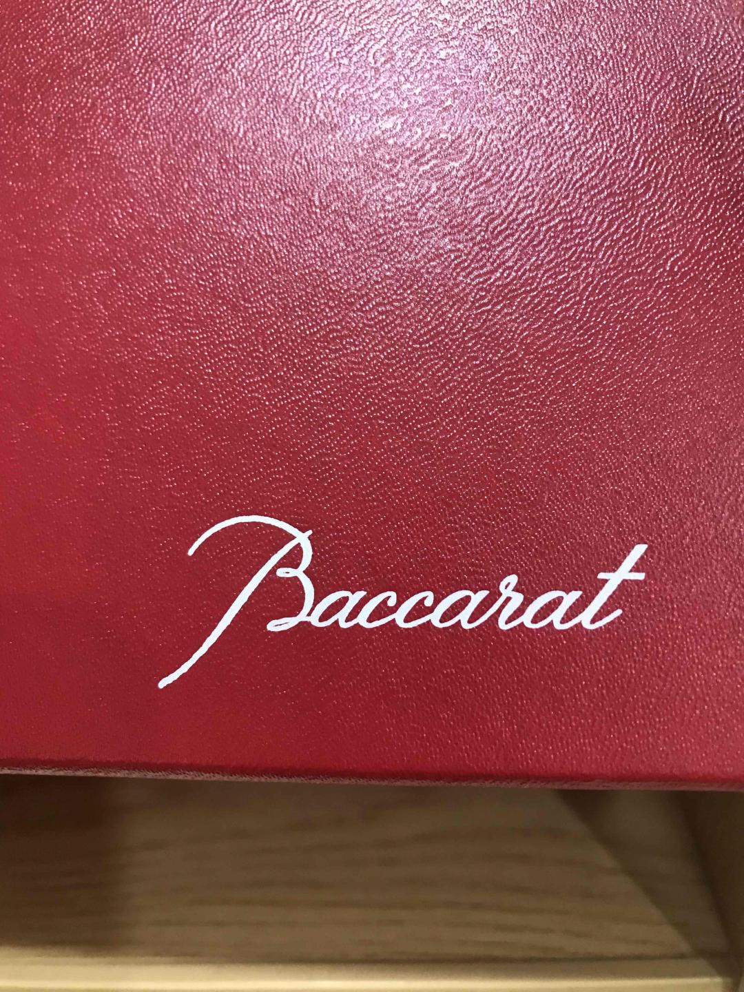 好酒配好器……