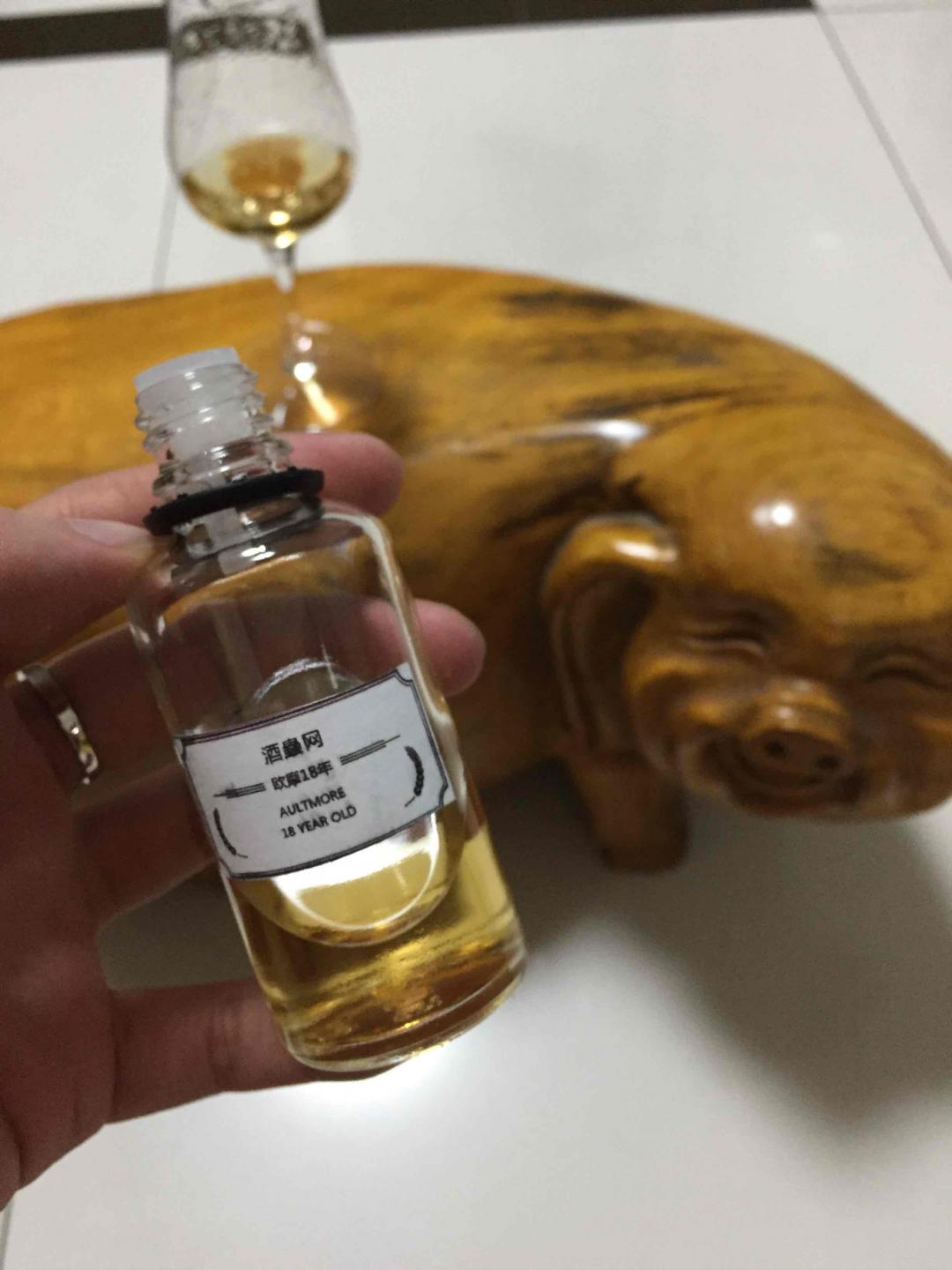 迟到的酒评，欧摩18年