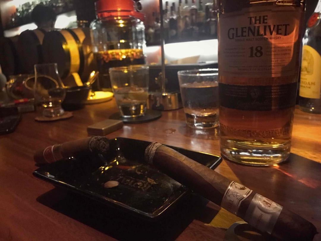 和我没关系的520，单身狗抽狗茄