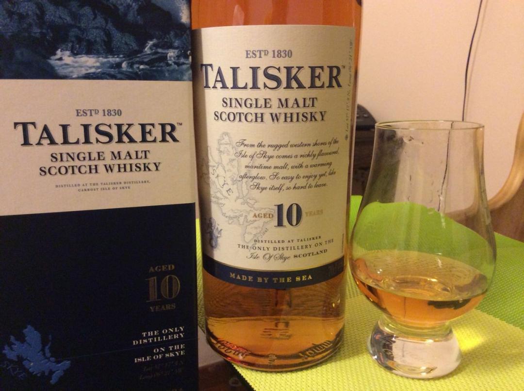 Talisker 北纬57度喝完之前，再开一瓶Talisker 10来比较…